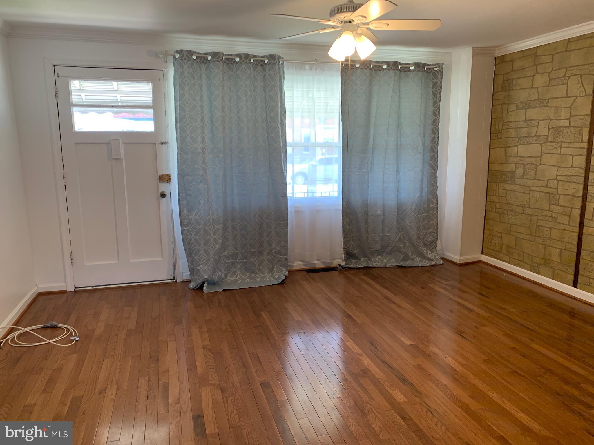 8124 Mid Haven Road Baltimore, MD 21222 - Photo 14 of 22 Gallery Image 14