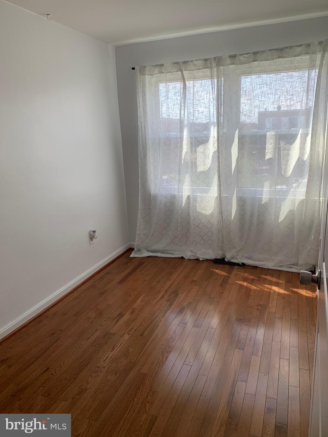 8124 Mid Haven Road Baltimore, MD 21222 - Photo 21 of 22 Gallery Image 21