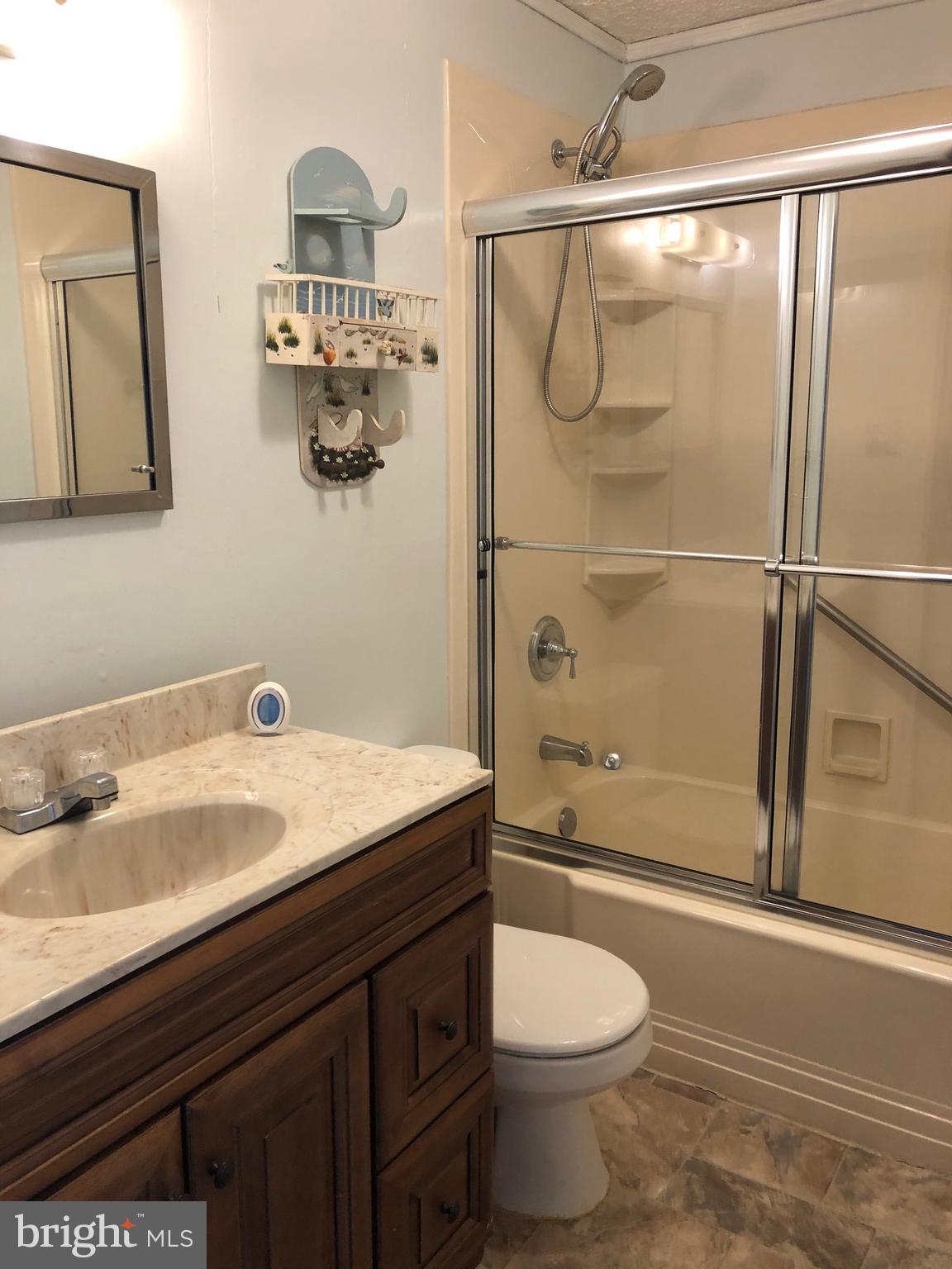 8124 Mid Haven Road Baltimore, MD 21222 - Photo 6 of 22 Gallery Image 6