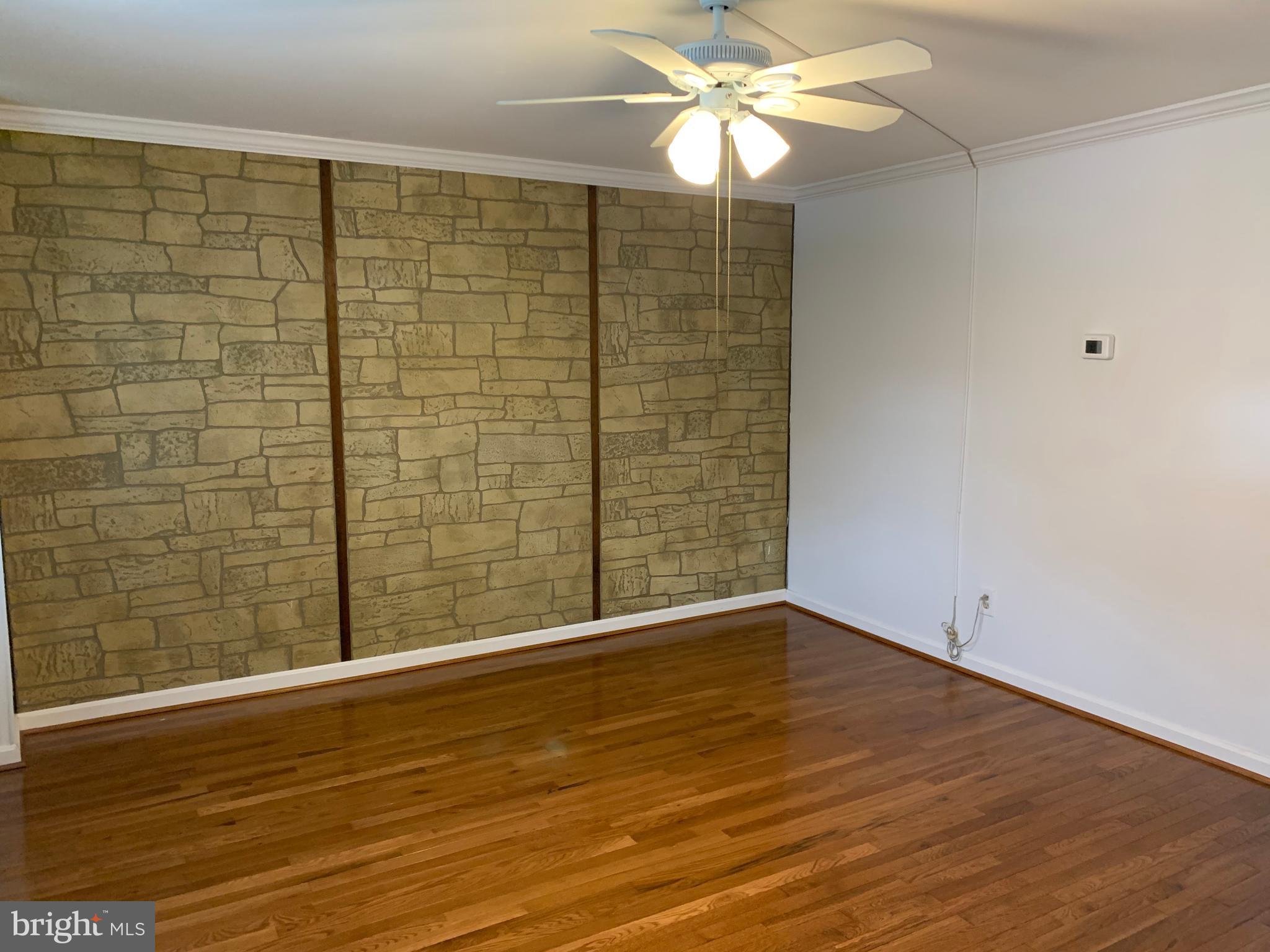 8124 Mid Haven Road Baltimore, MD 21222 - Photo 10 of 22 Gallery Image 10