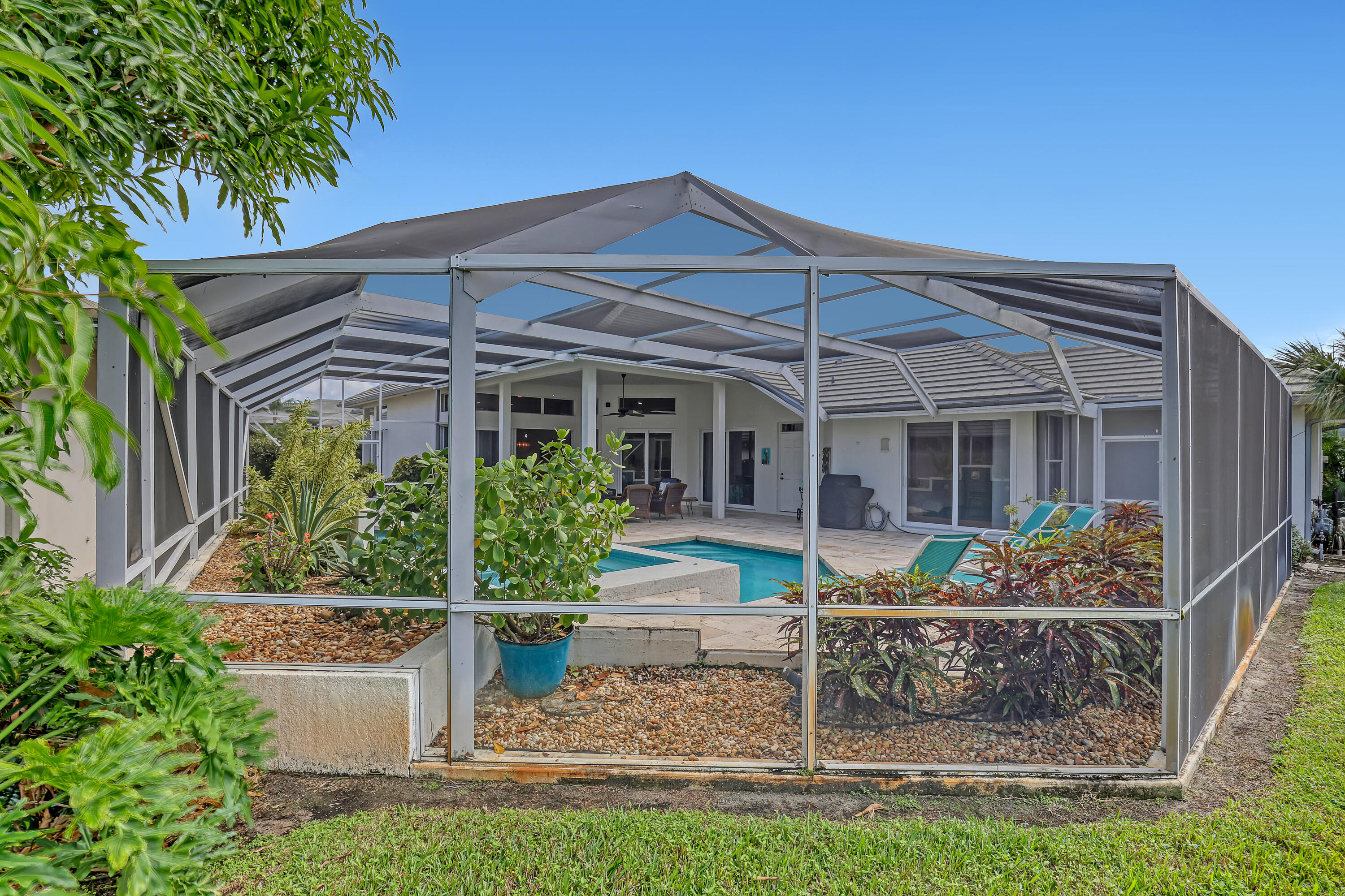 201 Orange Tree Drive Atlantis, FL 33462 - Photo 58 of 63 201 Orange Tree (59)