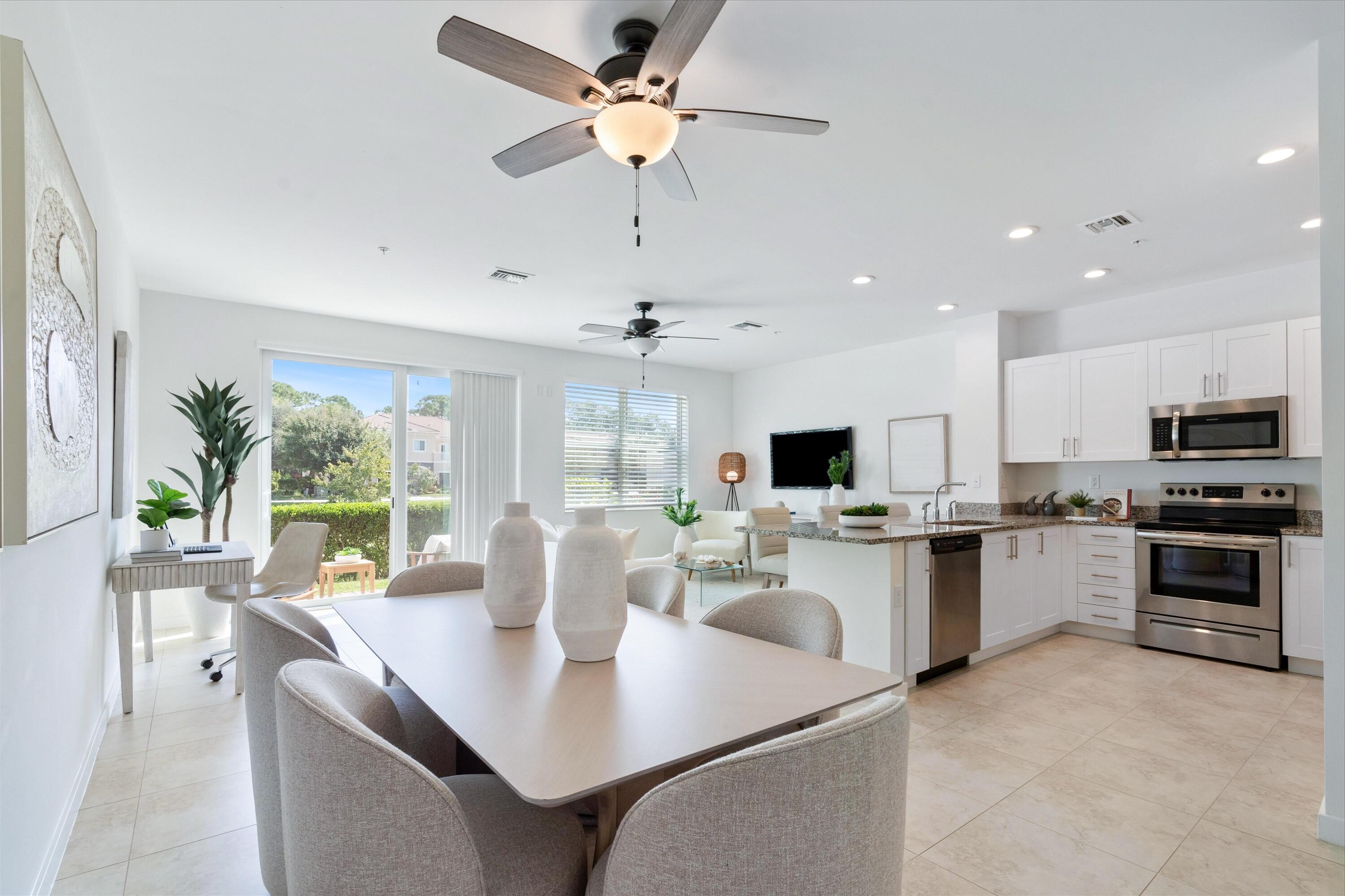 6250 Southeast Fauna Terrace Hobe Sound, FL 33455 - Photo 10 of 35 Dining