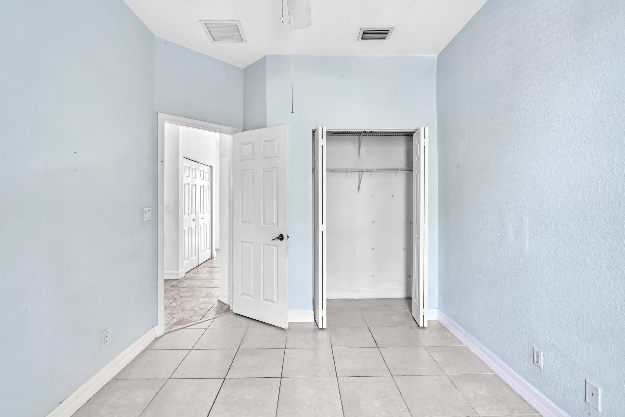 1124 Northwest 18th Avenue Boca Raton, FL 33431 - Photo 25 of 48 FPP00221