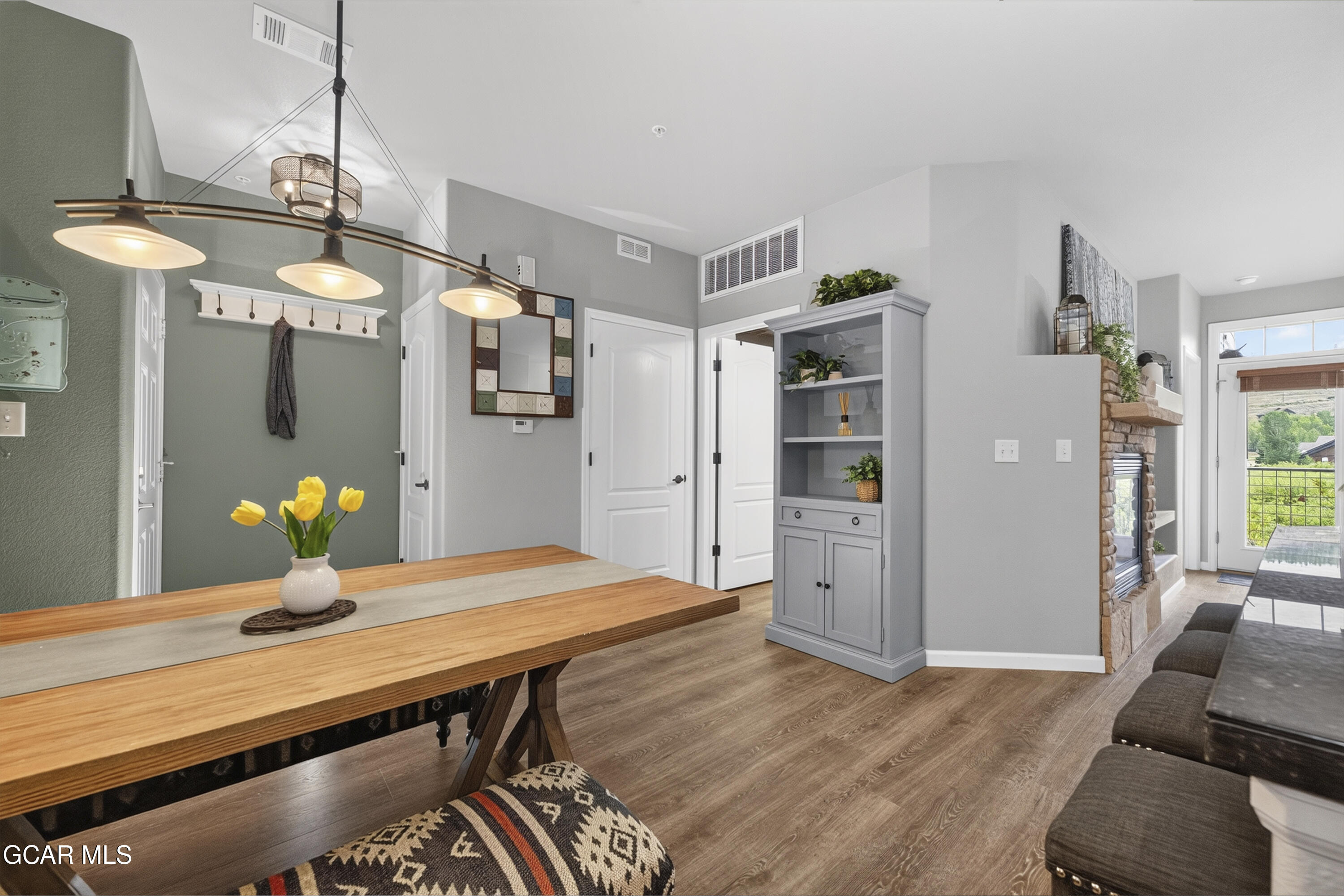 154 Village Road, Unit C106 Granby, CO 80446 - Photo 6 of 38 Dining Area