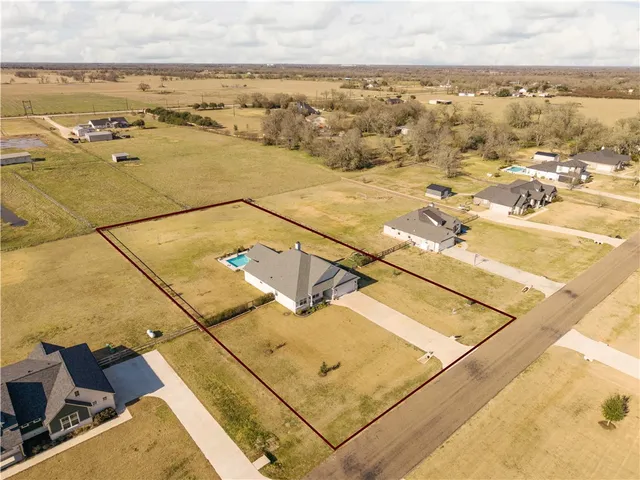 $564,900 | 10323 Whiskey River Road, Bryan, TX 77808