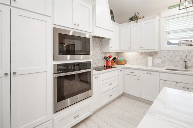 $564,900 | 10323 Whiskey River Road, Bryan, TX 77808