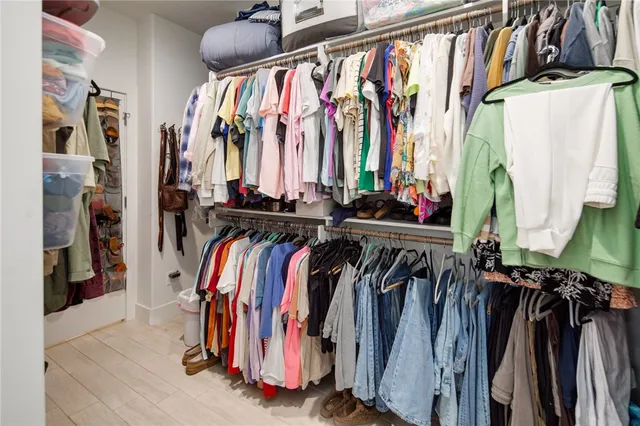 $564,900 | 10323 Whiskey River Road, Bryan, TX 77808