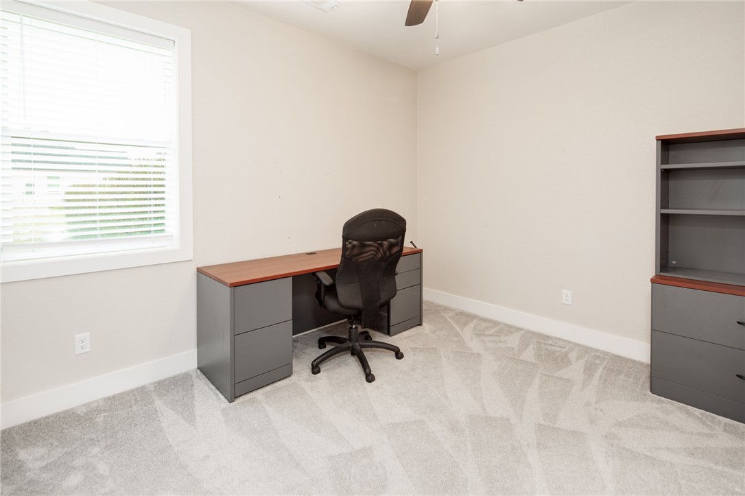 10323 Whiskey River Road Bryan, TX 77808 - Photo 27 of 45