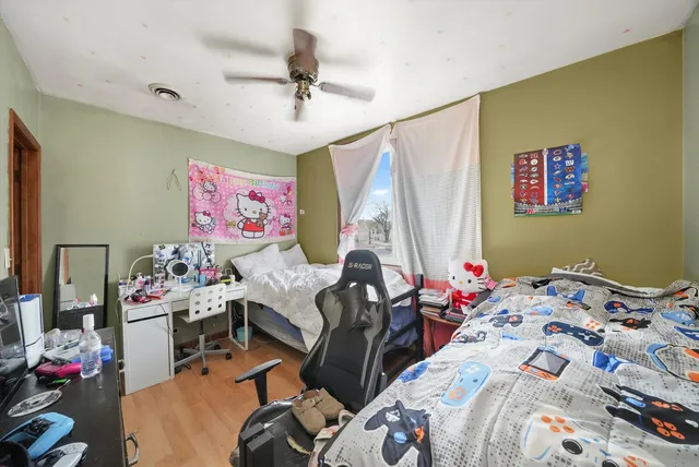 $359,999 | 4446 South Wood Street, Chicago, IL 60609