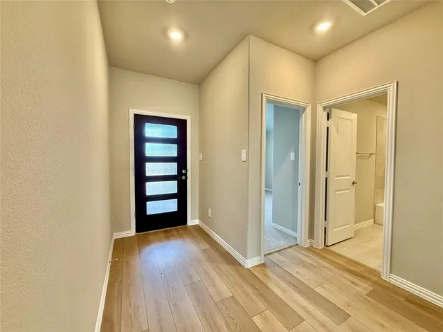 $2,200 | 2104 Rannoch Street, Sherman, TX 75092