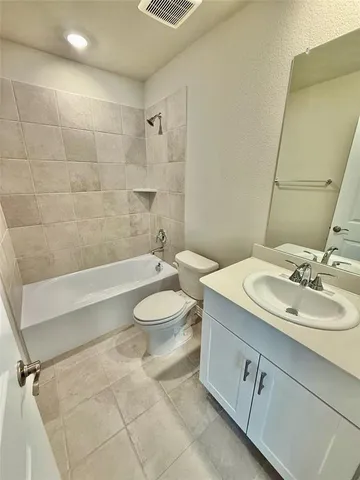 $2,200 | 2104 Rannoch Street, Sherman, TX 75092