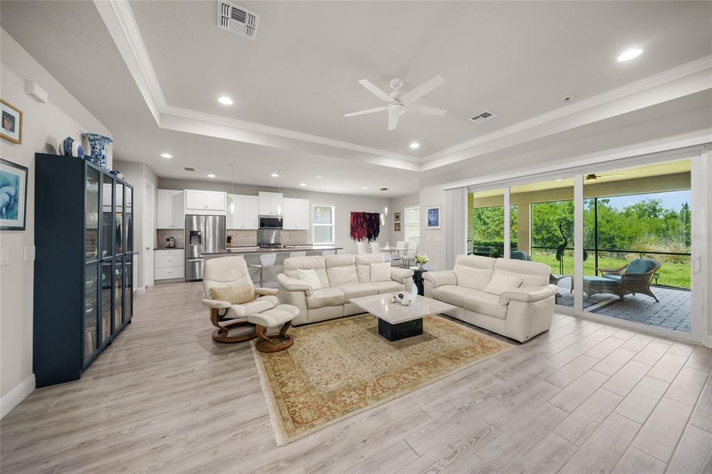 8620 Sundance Loop Sarasota, FL 34238 - Photo 5 of 57