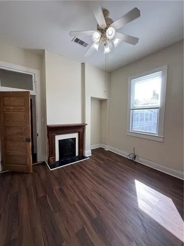 $2,000 | 3311 Camp Street, Unit UPPR, New Orleans, LA 70115