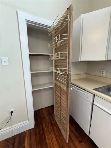 $2,000 | 3311 Camp Street, Unit UPPR, New Orleans, LA 70115