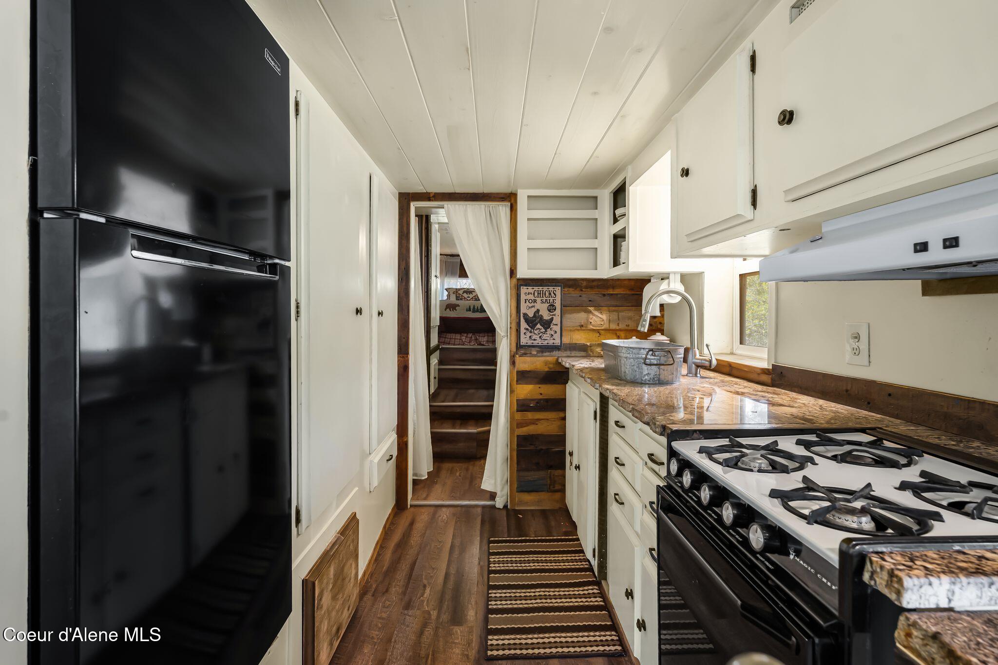 5634 Moyie River Road Bonners Ferry, ID 83805 - Photo 46 of 83 .