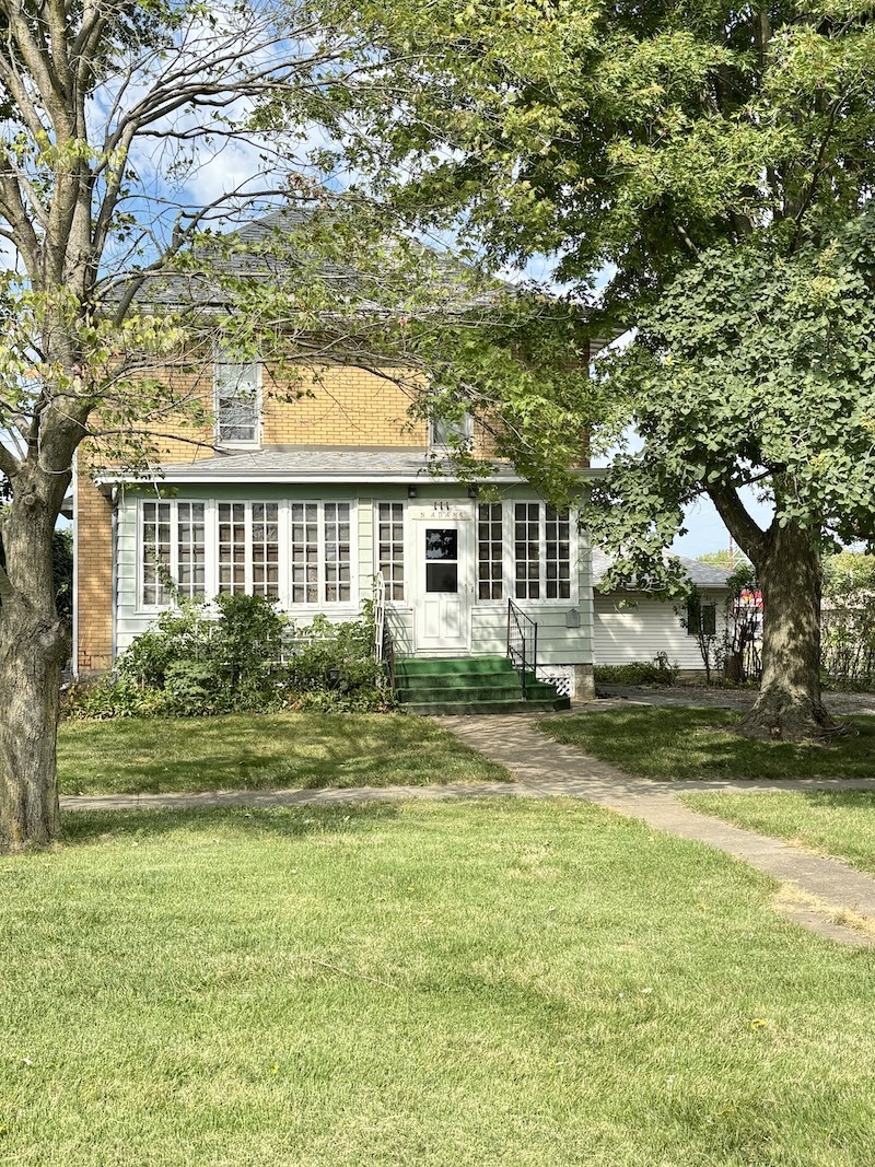 111 North Adams Street Carthage, IL 62321 - Photo 2 of 43 Gallery Image 2