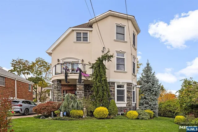 $2,800 | 41 Cortland Place, Cliffside Park, NJ 07010