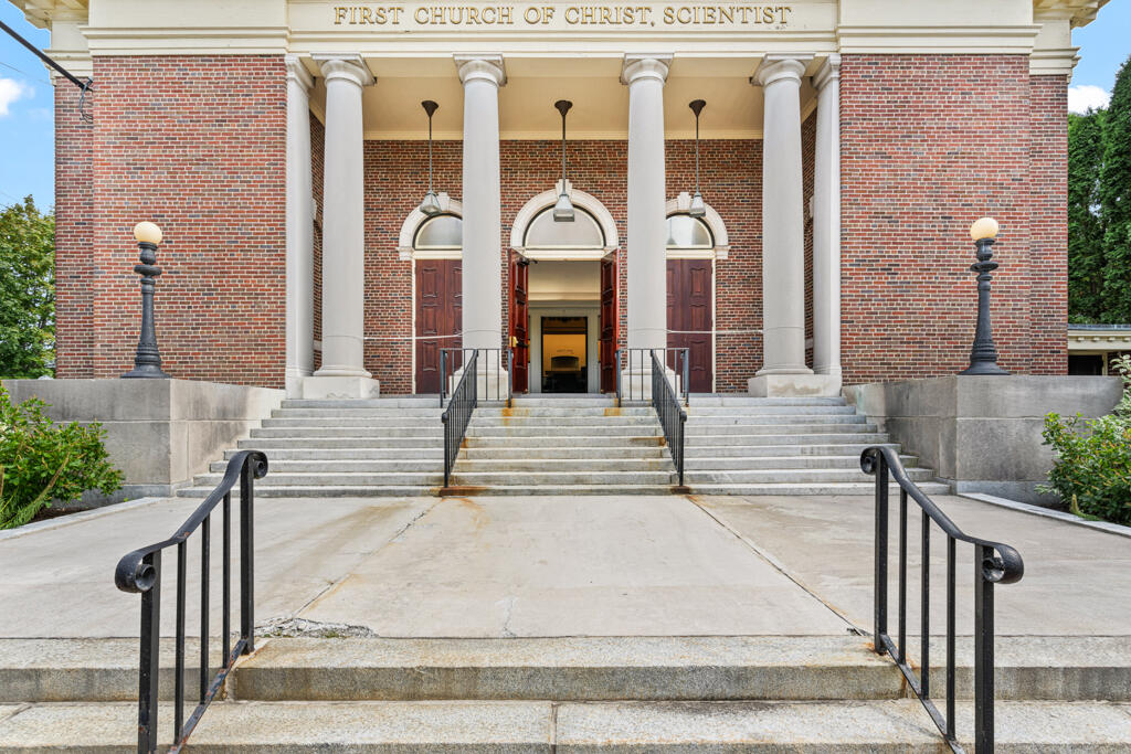 57 Neal Street Portland, ME 04102 - Photo 37 of 47 DSC04835