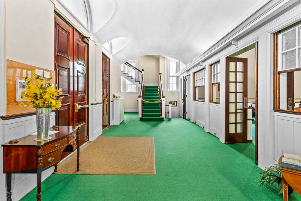 57 Neal Street Portland, ME 04102 - Photo 10 of 47 DSC04711