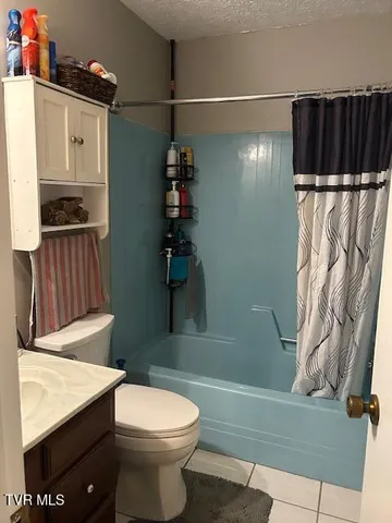 $219,900 | 512 Fleetwood Court, Unit C, Kingsport, TN 37660