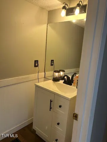 $219,900 | 512 Fleetwood Court, Unit C, Kingsport, TN 37660