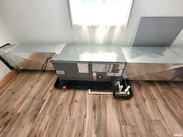 a close up of a mirror