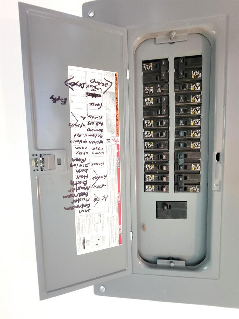 7324 State Rte 161 Extension Iuka, IL 62849 - Photo 48 of 78 a view of a window in a room