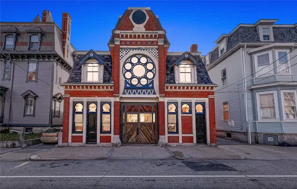 $2,500,000 | 159 Sutton Street, Providence, RI 02903