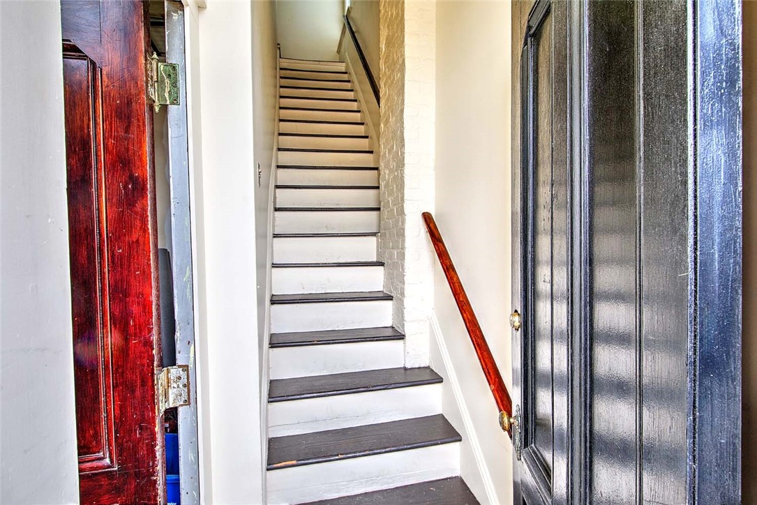 159 Sutton Street Providence, RI 02903 - Photo 5 of 50