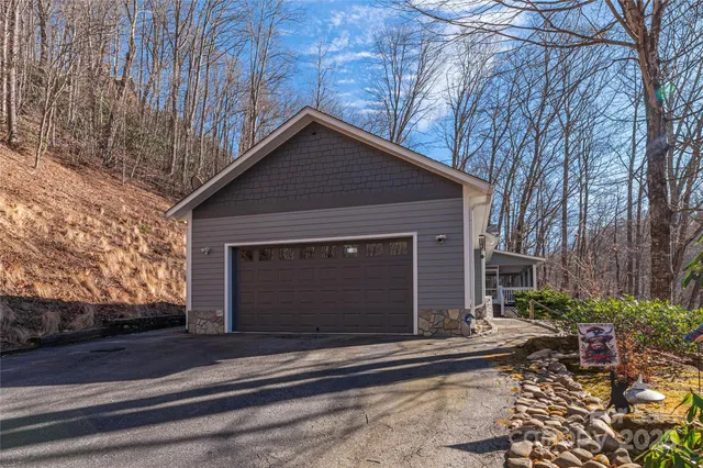 $524,900 | 220 George Sutton Road, Waynesville, NC 28785