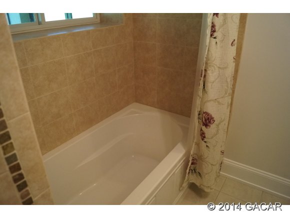240 Huckleberry Road Hawthorne, FL 32640 - Photo 14 of 21 Gallery Image 14