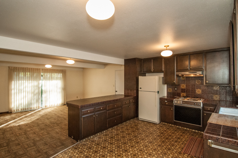9083 Placer Road Redding, CA 96001 - Photo 7 of 23 Den off of kitchen....