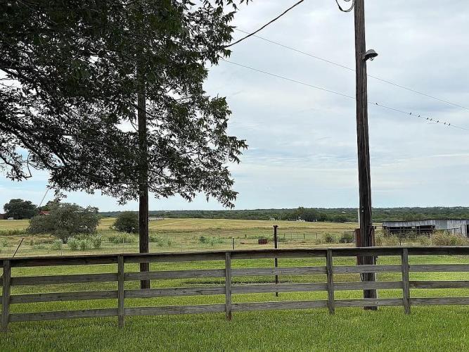 2110 Immenhauser Road Yoakum, TX 77995 - Photo 17 of 17