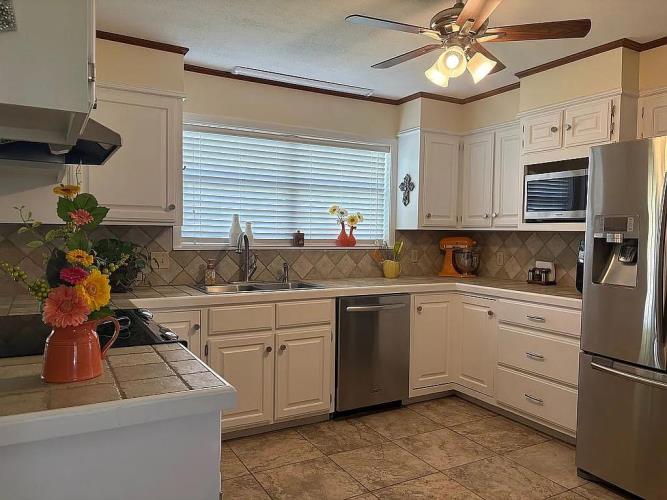 2110 Immenhauser Road Yoakum, TX 77995 - Photo 5 of 17