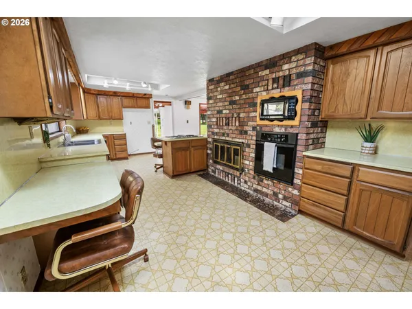 $497,000 | 40645 Old US Highway 30, Astoria, OR 97103