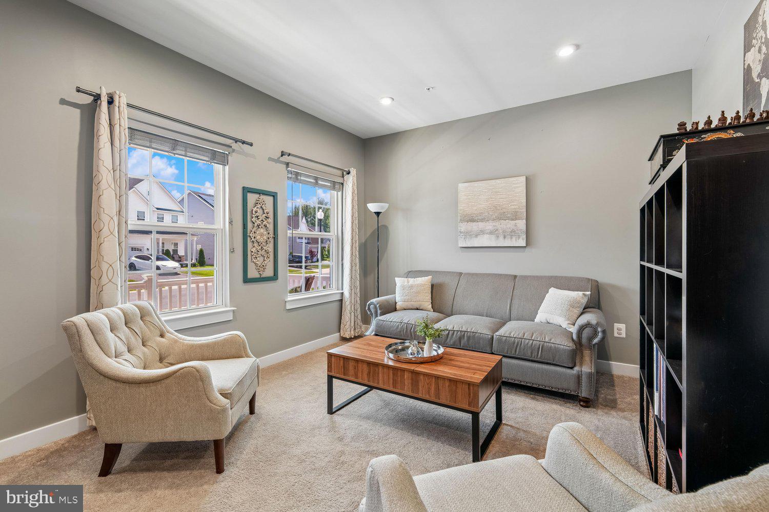 1275 Upper Patuxent Ridge Road Odenton, MD 21113 - Photo 9 of 107 LIGHT-FILLED LIVING ROOM