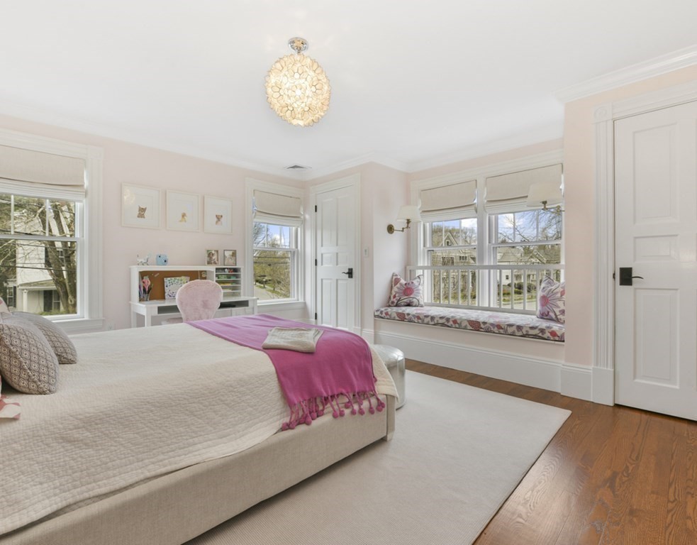 26 Clarke Street Lexington, MA 02421 - Photo 18 of 24 Gallery Image 18