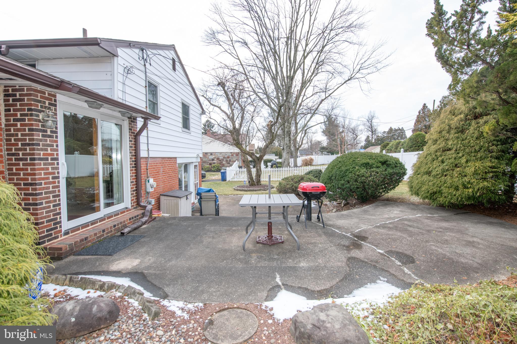 1180 Ballytore Road Huntingdon Valley, PA 19006 - Photo 26 of 32 Exterior back