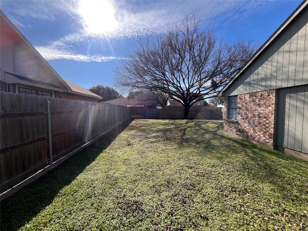 432 East Belt Line Road Cedar Hill, TX 75104 - Photo 30 of 30 a view of backyard with wooden fence