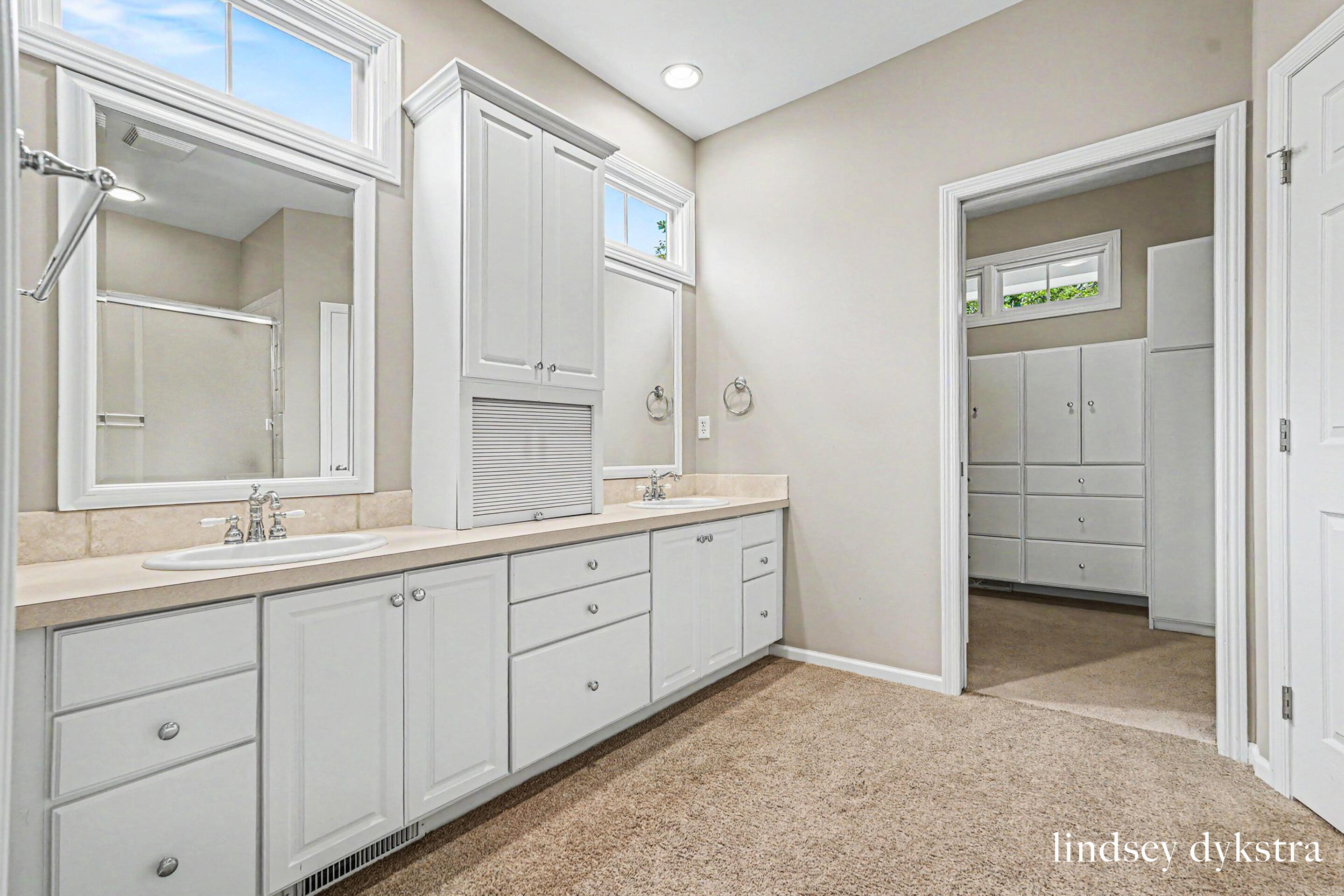 2320 Red Oak Court Northwest Grand Rapids, MI 49504 - Photo 15 of 25 2320 Red Oak Court-5451