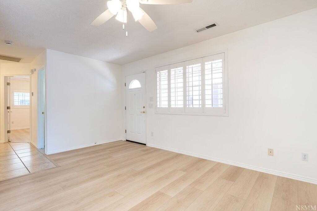 2990 East Riverside Drive, Unit 131 St. George, UT 84790 - Photo 5 of 30 Living Room with main entrance door