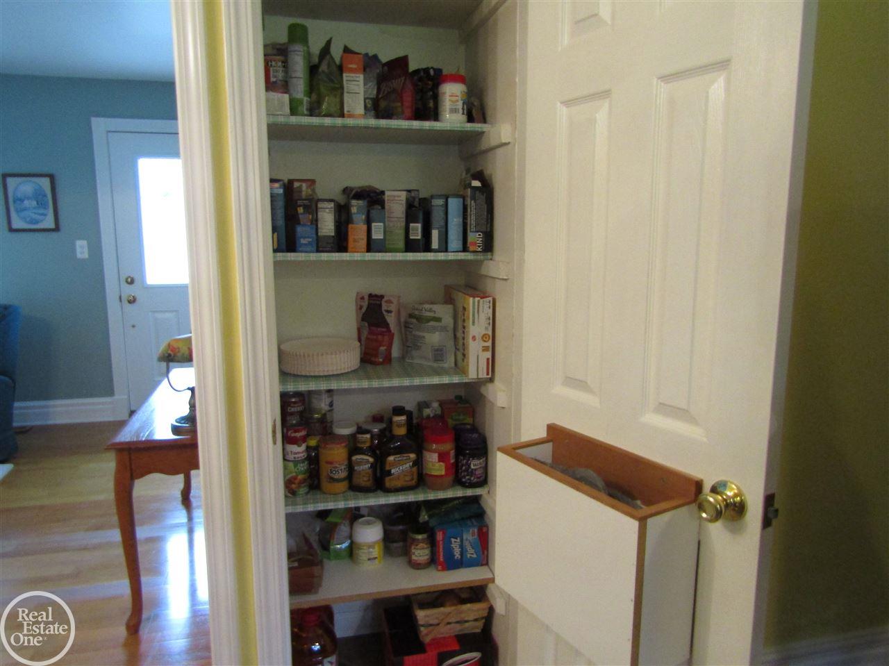 53601 Jewell Road Utica, MI 48315 - Photo 20 of 27 31321308-19.JPG