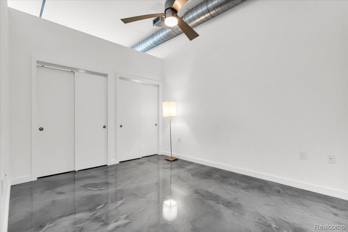 211 East 9 Mile Road, Unit 206 Ferndale, MI 48220 - Photo 17 of 32