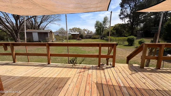 $295,000 | 32 Arrowhead Drive, Hubert, NC 28539