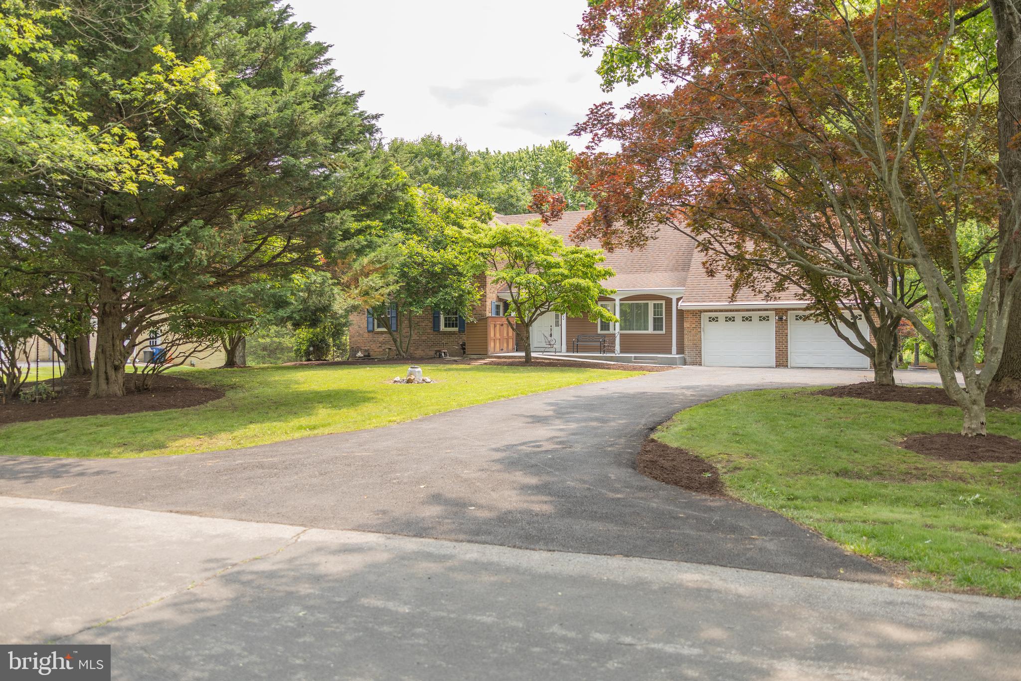 12600 Deoudes Road Boyds, MD 20841 - Photo 3 of 53 Exterior front