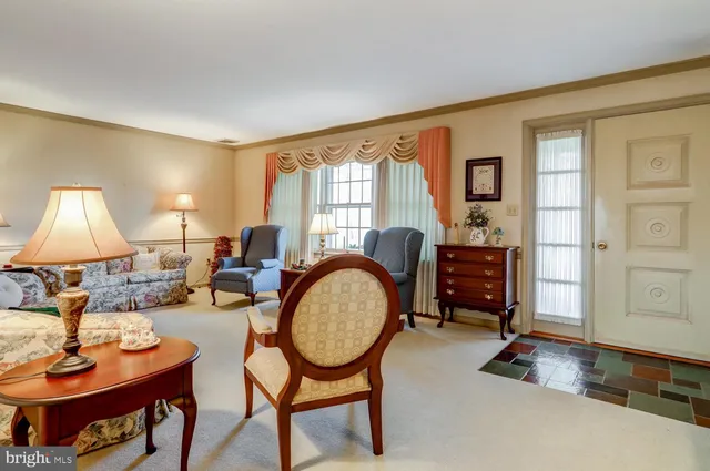 $300,000 | 440 Ranck Road, New Holland, PA 17557