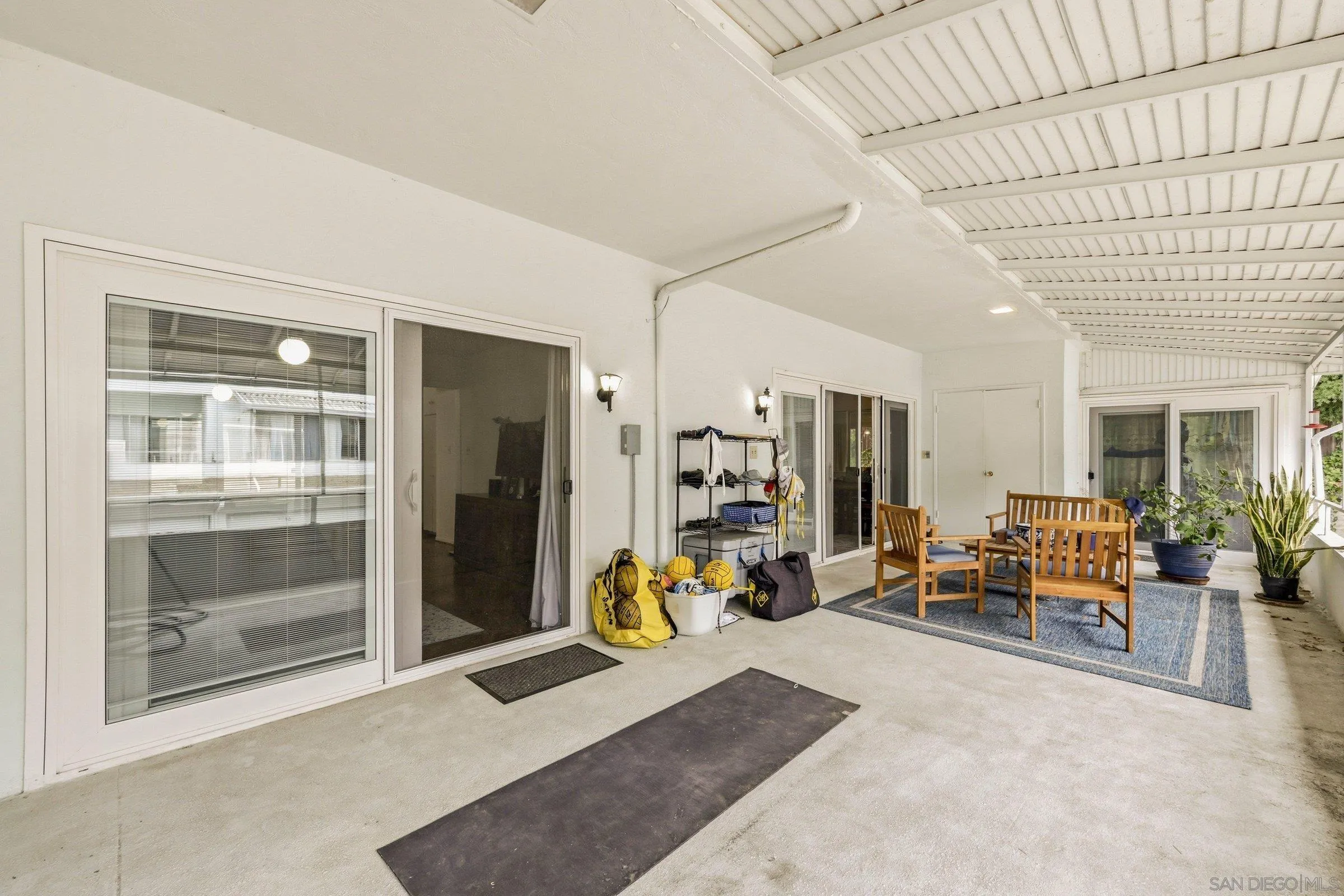 2364 Torrey Pines Road, Unit 38 La Jolla, CA 92037 - Photo 18 of 36