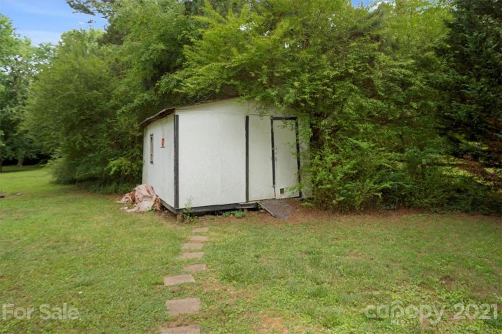 2665 Holbrook Road Fort Mill, SC 29715 - Photo 37 of 44 a view of backyard with green space