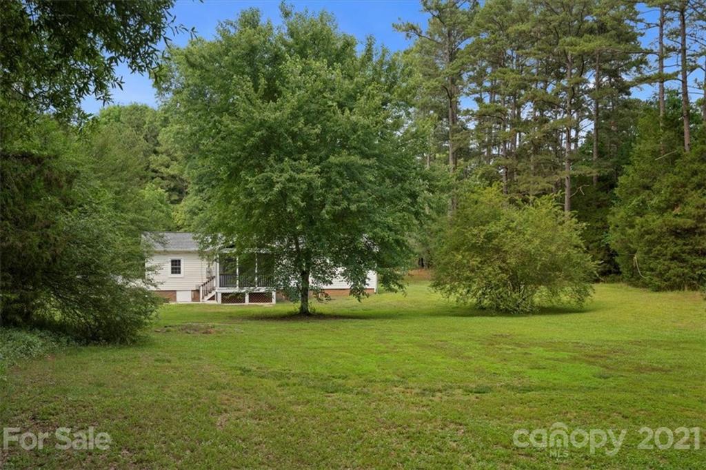 2665 Holbrook Road Fort Mill, SC 29715 - Photo 42 of 44 a view of a green field