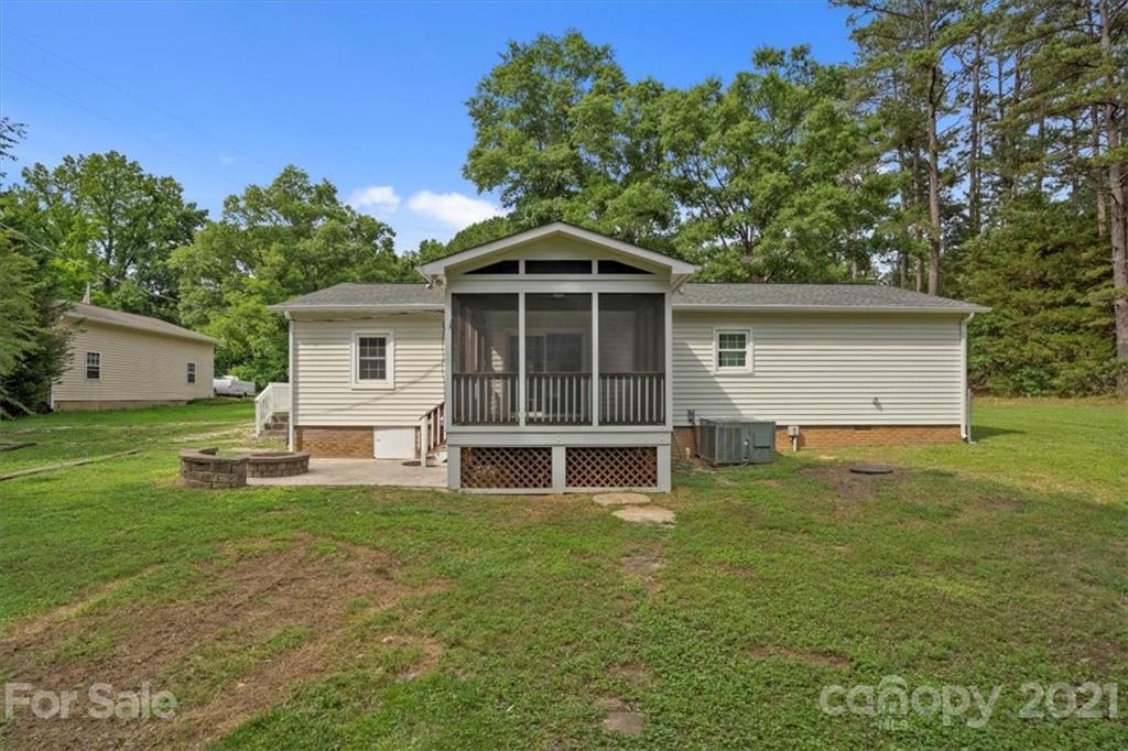 2665 Holbrook Road Fort Mill, SC 29715 - Photo 44 of 44 a house view with a garden space